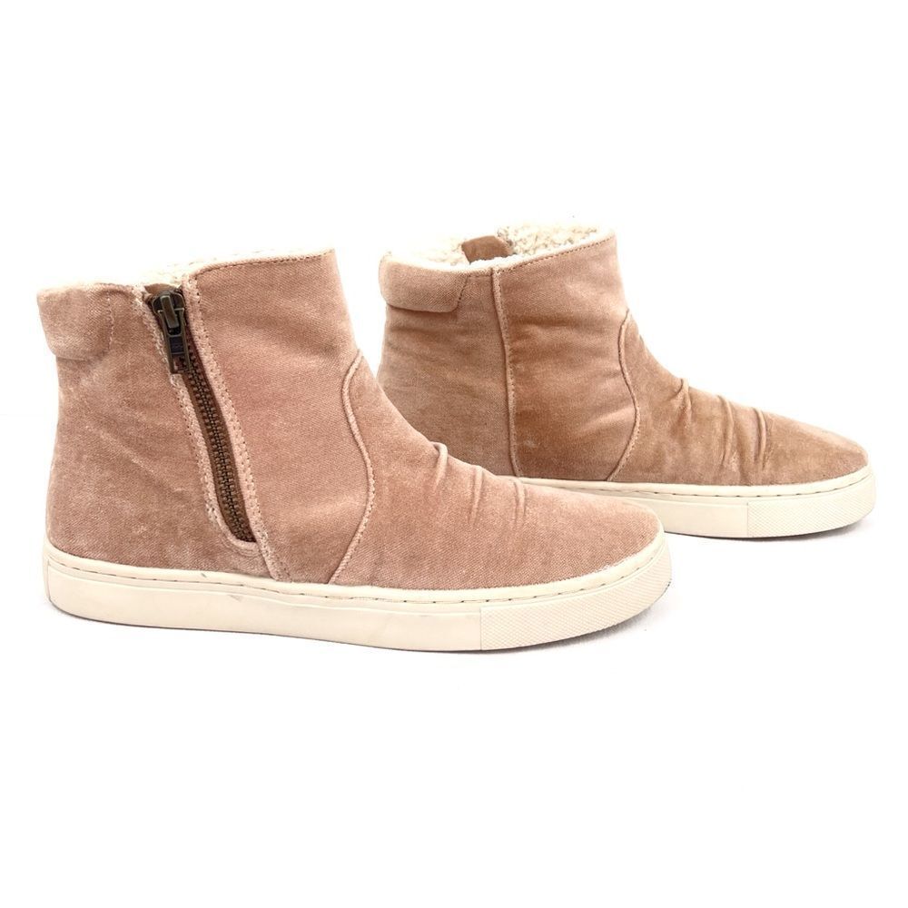 Billabong Sweet Spot Dune Tan Vegan Suede Sherpa Lined Zip Ankle Booties Size 6